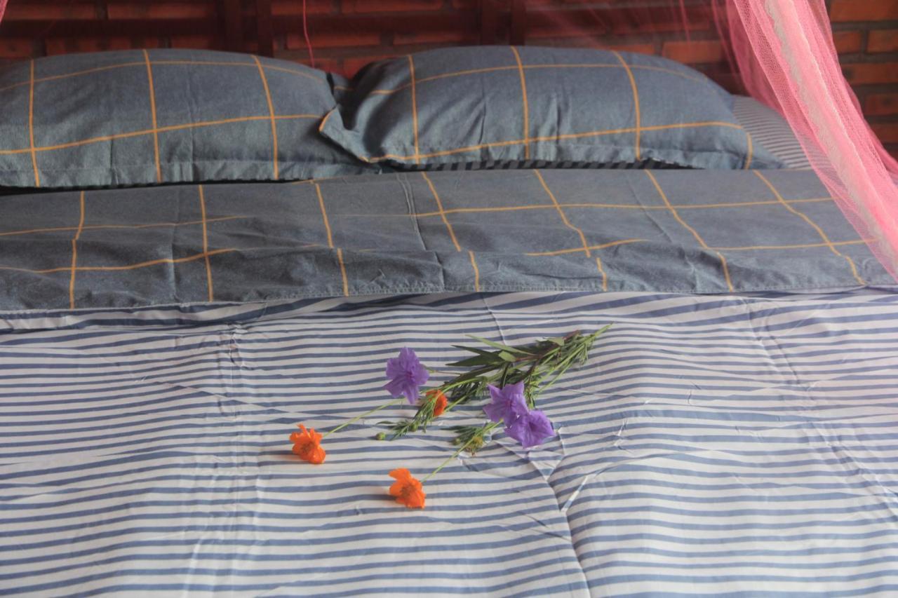 Bau Bi Mini Farmstay Mekong - Tien Giang Митхо Экстерьер фото